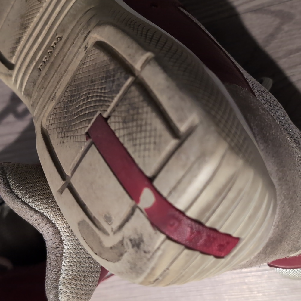 Good Condition Vintage Prada Mens America’s Cup Sz 11 Hi Top Sneakers (RUNS BIG) - Picture 4 of 8